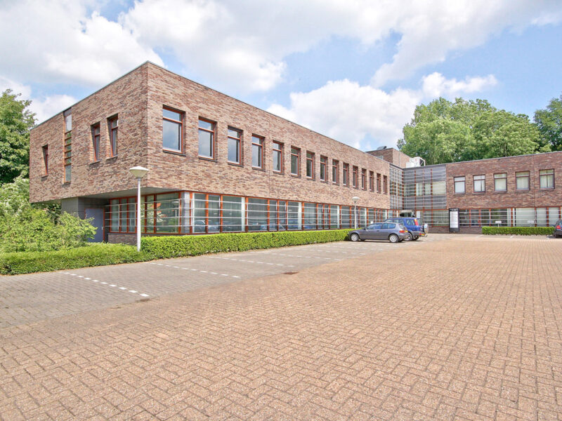 Burg. de Beaufortweg 16-18 – Leusden